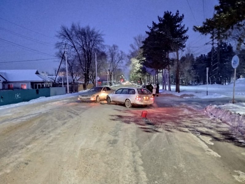 В Приморье Госавтоинспекция привлекла к ответственности автомобилистку, не уступившую дорогу на перекрестке